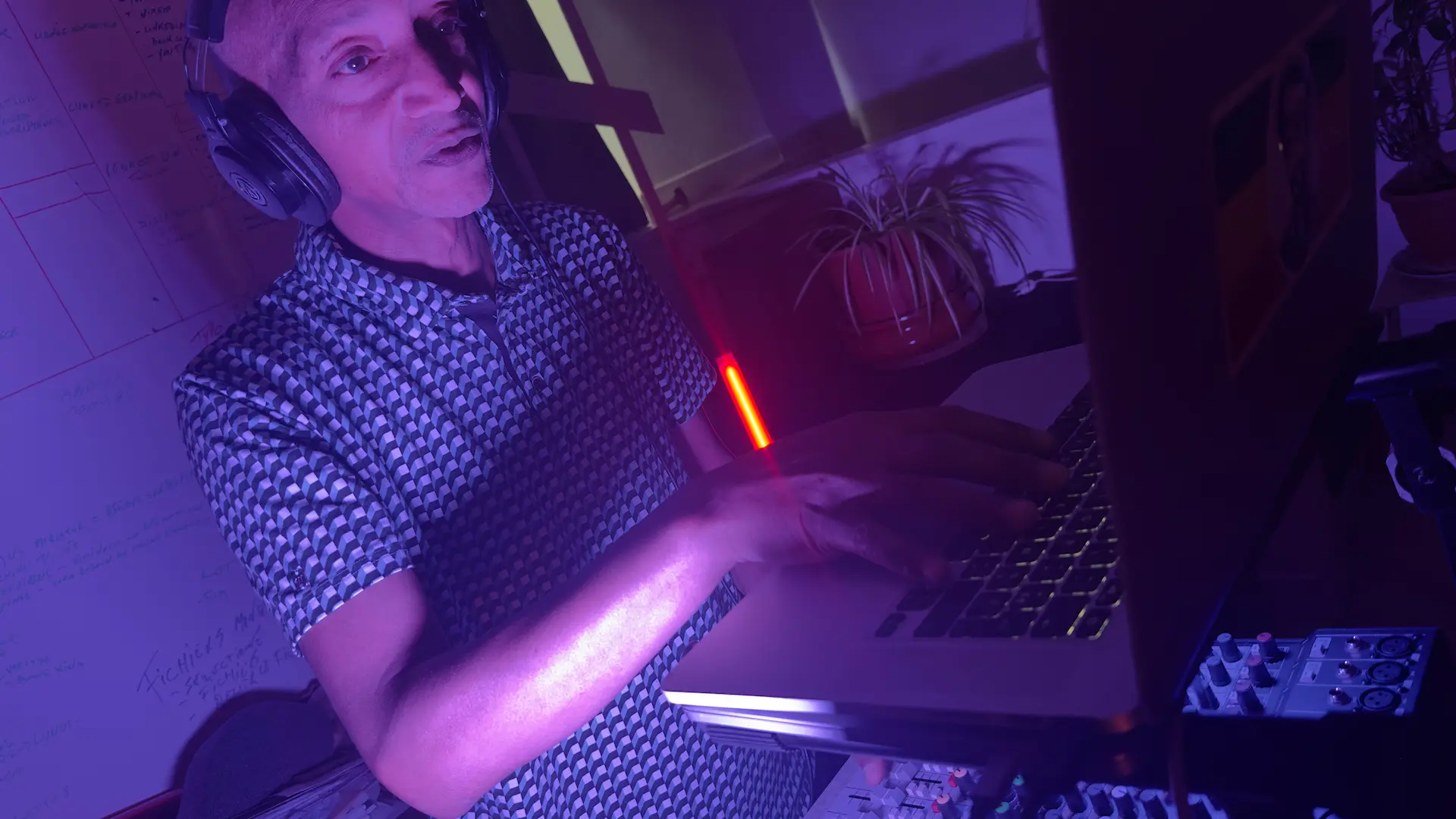 DJ VIZION — Sound Architect